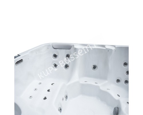 Гидромассажный бассейн IQUE Corsica 2000-CFL (200х200х89 см) для отдыха Гидромассажный бассейн IQUE Corsica 2000-CFL (200х200х89 см) для отдыха